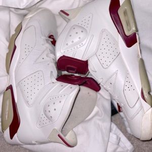 Jordan 9 maroon